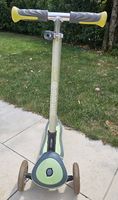 Globber Primo Kinderroller / Dreirad-Scooter  Lime Green
