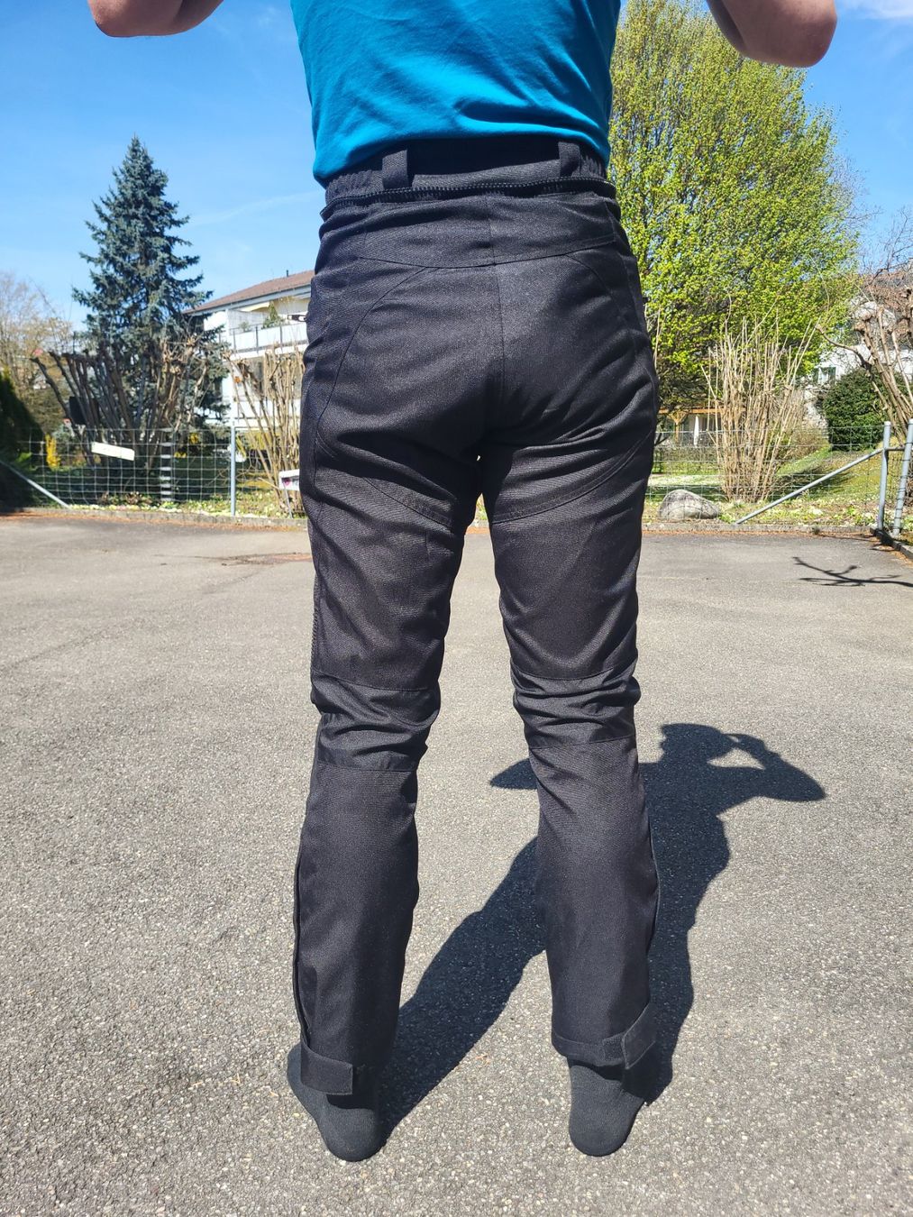 IXS Hosen: Motorbike pants IXS size S with inner layer – Gebraucht aus Wallisellen von ire_z2yn 1