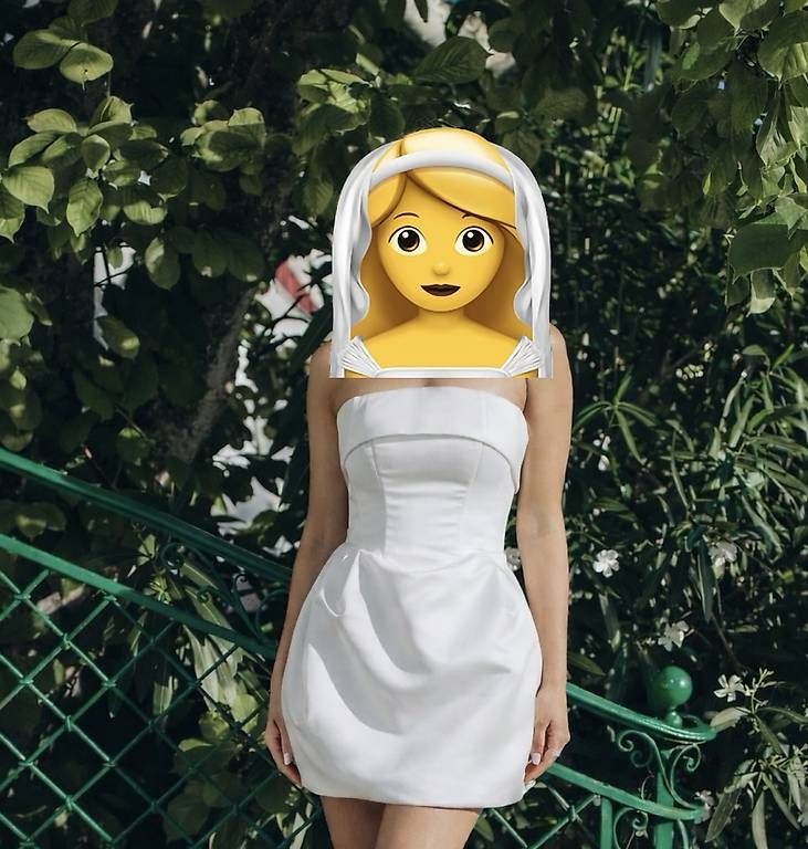 Vestiti: Kleid Material: italienischer Satin – Usato da Hergiswil NW venduto da Juliayy