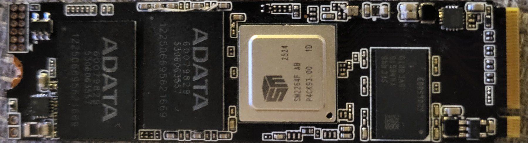 Dischi rigidi: 1×ADATA SE920 2TB M.2 SSD Speicherplatte – Difettoso da Zürich venduto da Gulbi1919 1