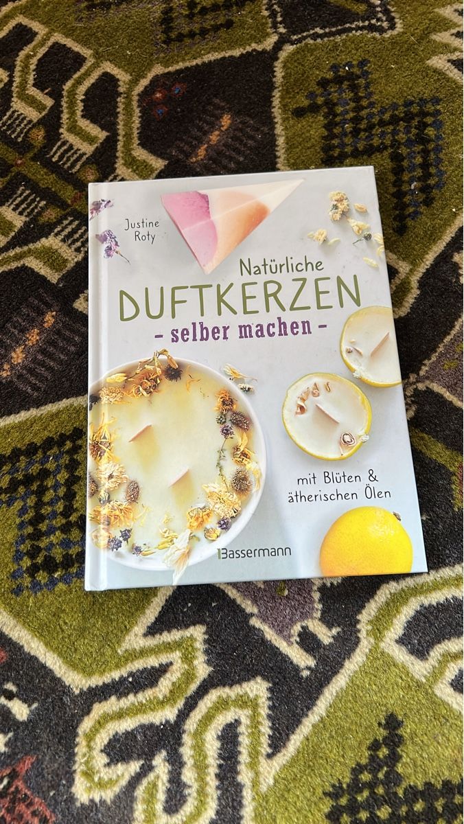 Libri: Natürliche Duftkerzen selber machen – Nuovo (secondo la descrizione) da densbüren venduto da Oldaden