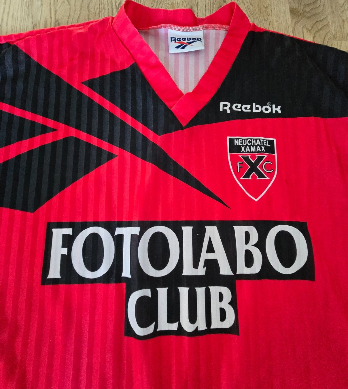 Reebok Canottiere & Pantaloni: Xamax | 1993/94 | Langarm | Vintage – Usato da Zollbrück venduto da MiKron 2