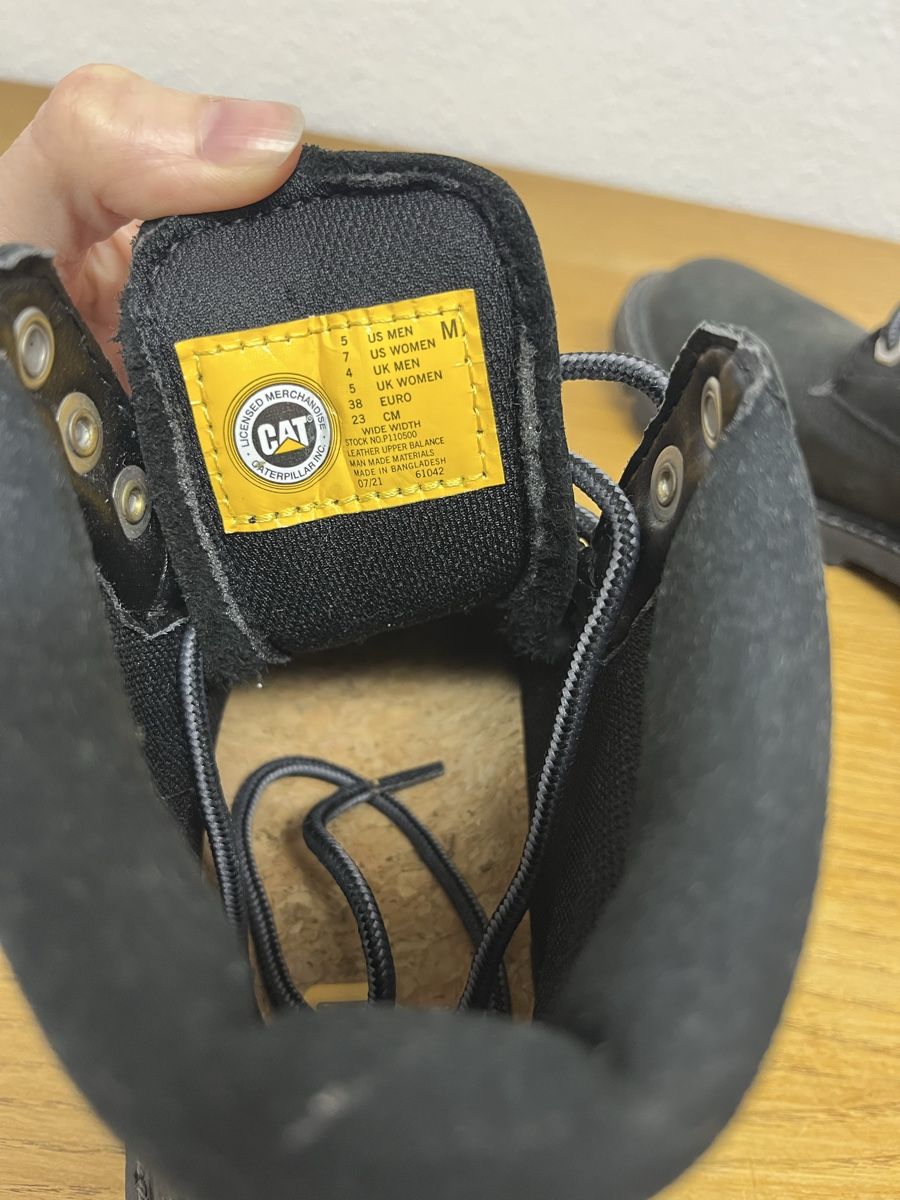 Caterpillar Scarpe da donna: Schwarze Caterpillar Schuhe Grösse 38 – Usato da Teufenthal AG venduto da Nanahu 4