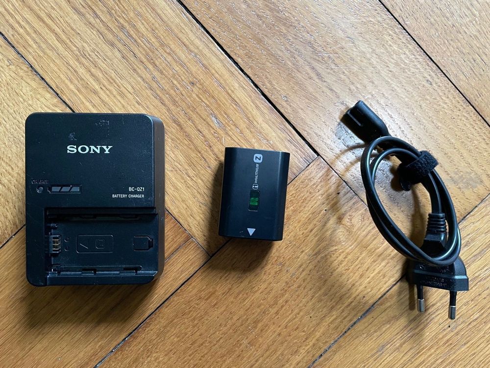 Sony BC-QZ1 Ladegerät mit NP-FZ100 Akku (Gebraucht) in für CHF 90 – mit ...