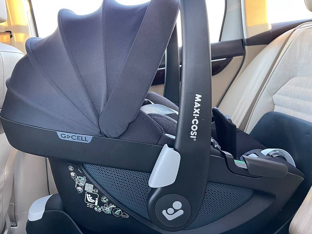 Auto-Kindersitze: Maxi-Cosi Babyschale – Gebraucht aus Mülligen von sar_lfp7