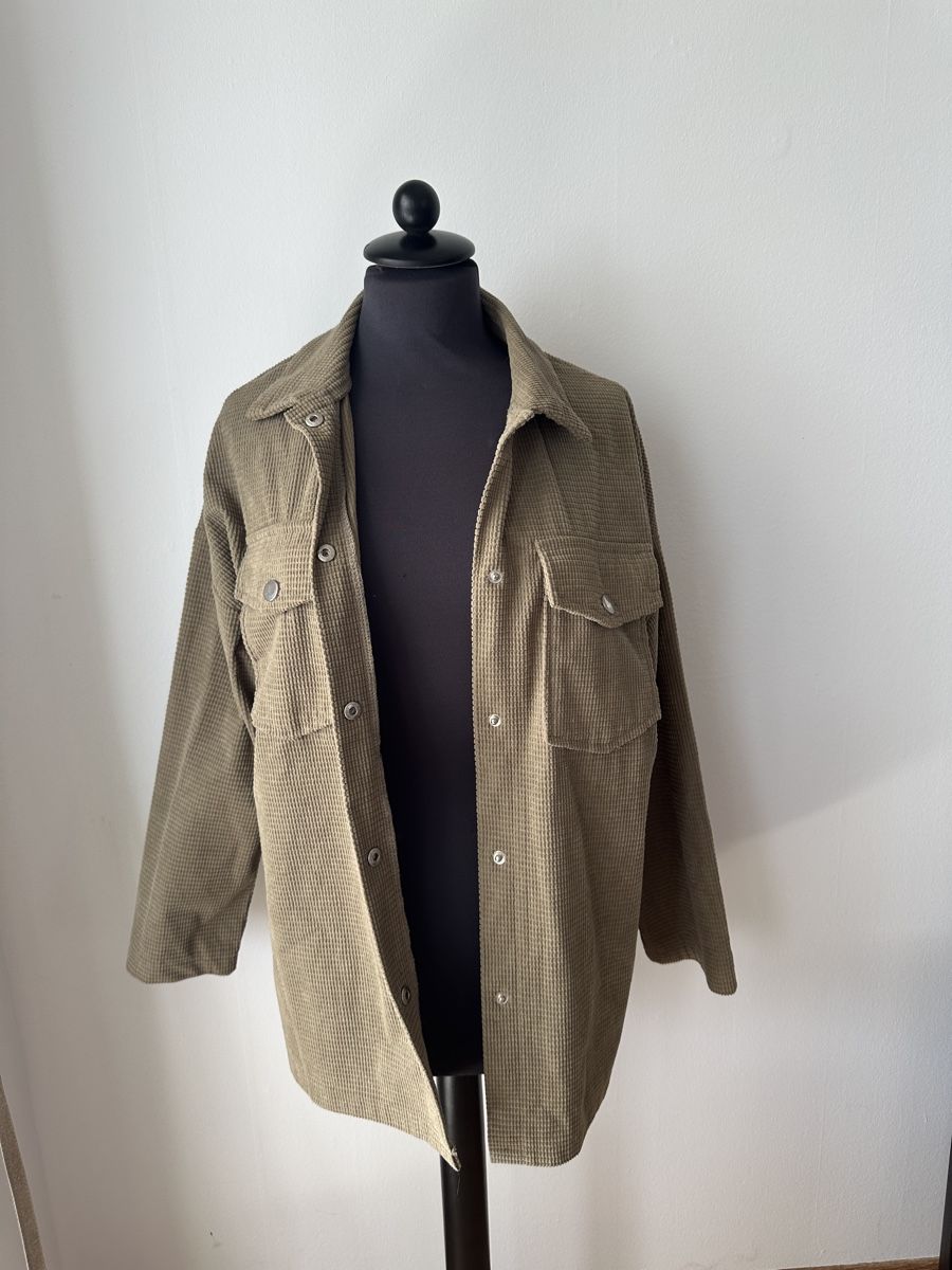 Blusen: Hemdjacke Cord Khaki – Gebraucht aus Wohlen AG von jes_9c79 1