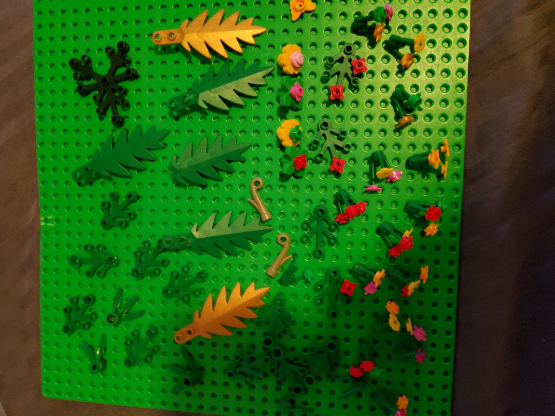 Lego Giocattoli: Lego Pflanzen und Blumen – Usato da Zürich venduto da Dalicelik