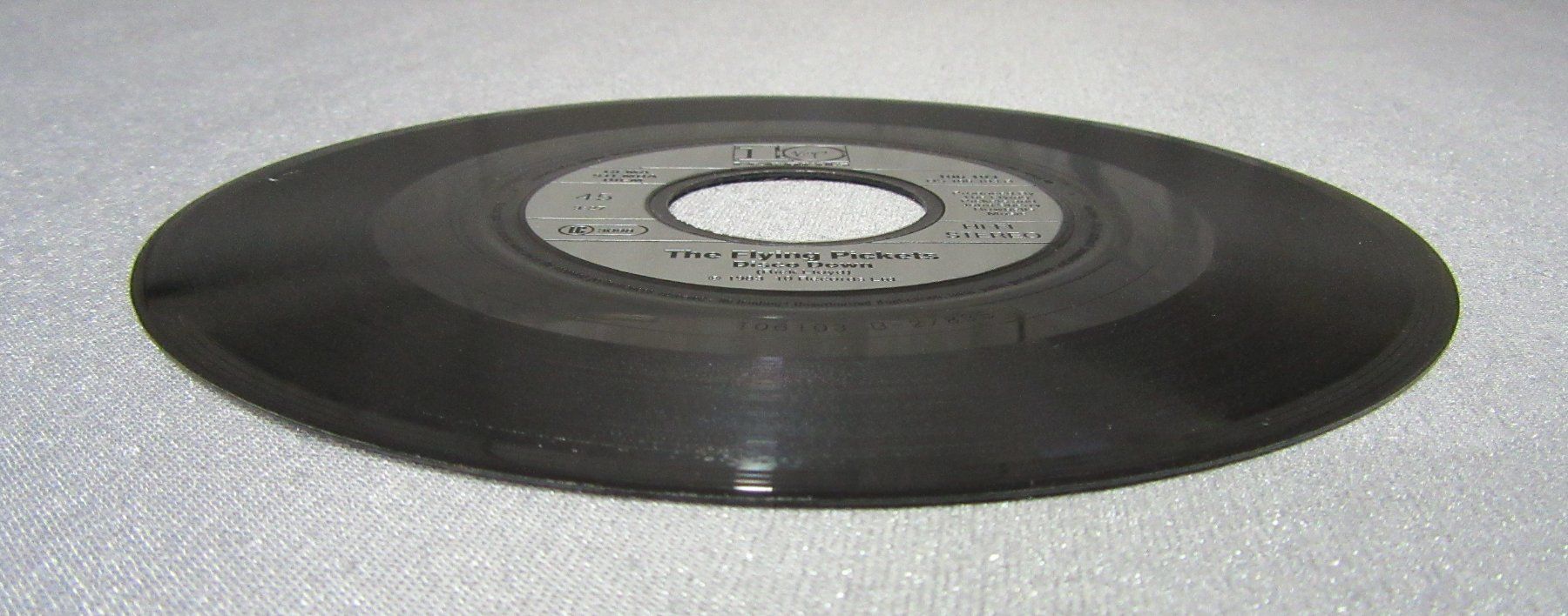 Schallplatten: The Flying Pickets - Only you - Single von 1983 – Gebraucht aus Auenstein von Padabimbim 3