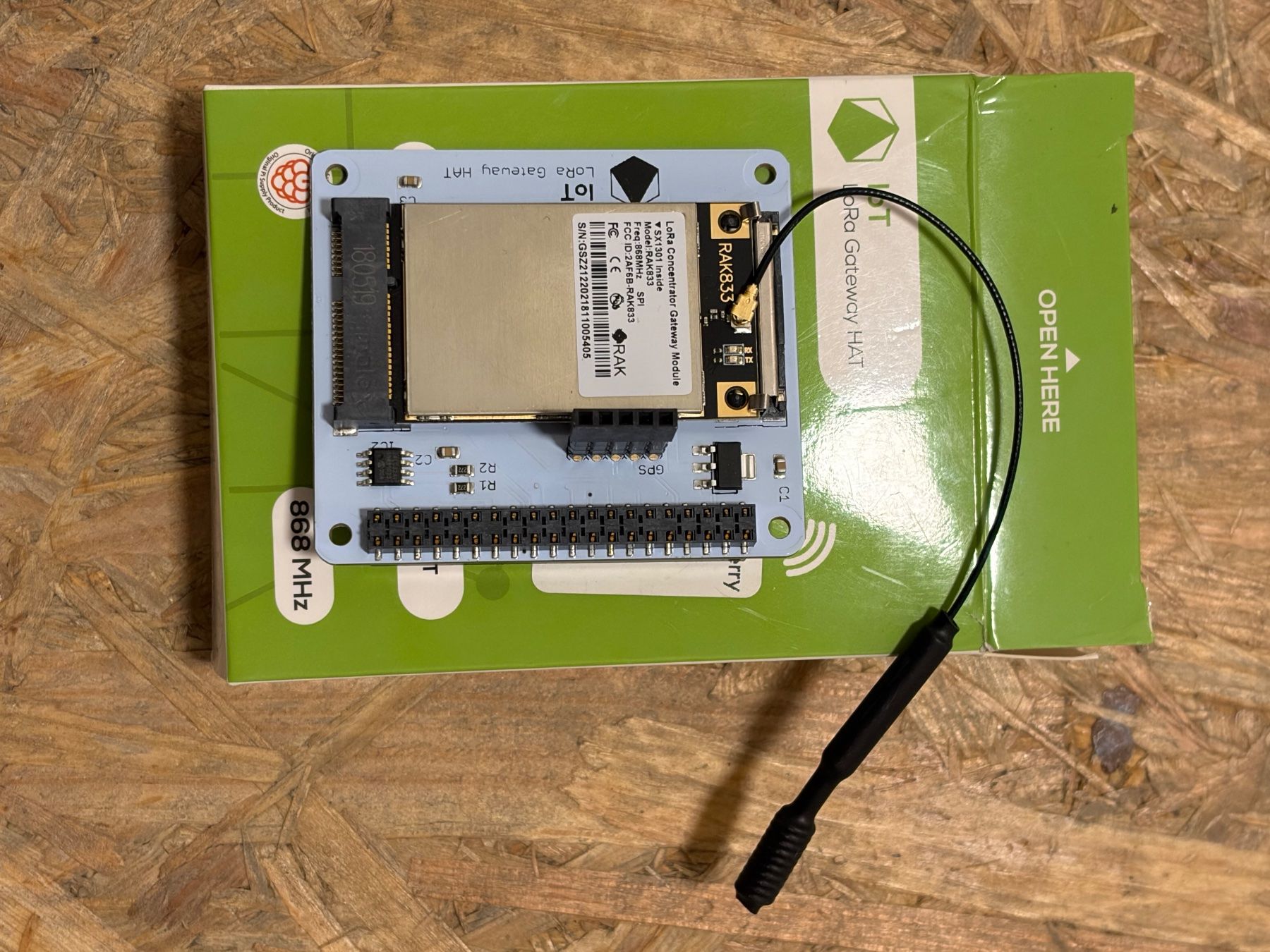 Composants électroniques: LoRa Gateway for raspberry pi – Neuf avec emballage d'origine à Villars-sur-Glane par apetit