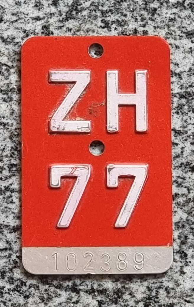 Insegne: Velo - Nummer  ZH 77 – Usato da Winterthur venduto da Schoenesausholz