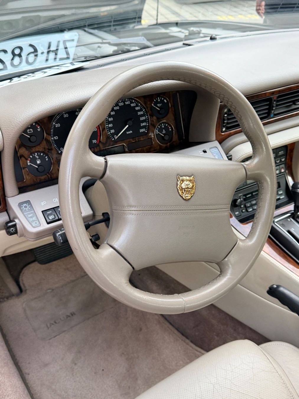 Jaguar Automobili: JAGUAR XJ6 3.2 – Usato da Kollbrunn venduto da baj_zt6g 3