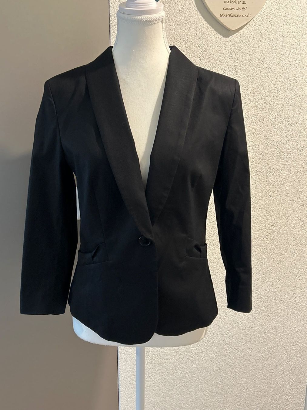 H&M Giacche: Schwarzer Blazer von H&M – Usato da Brunnen venduto da Nala2929 1