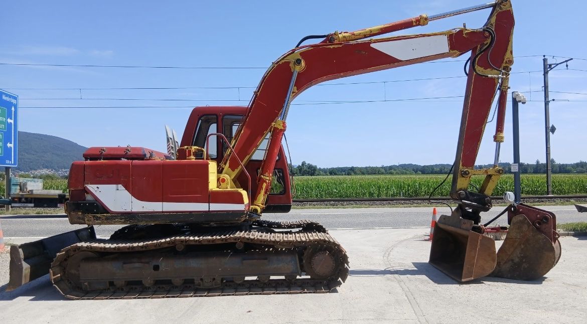 Kobelco Bagger: Bagger Kobelco 13 Tonnen mit Schild – Gebraucht aus Niederbipp von baggerch 5