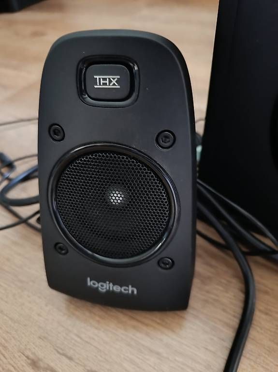 Logitech Haut-parleurs: Logitech Z623 2.1 PC Lautsprecher – D'occasion à Mollis par GordoCojones 1
