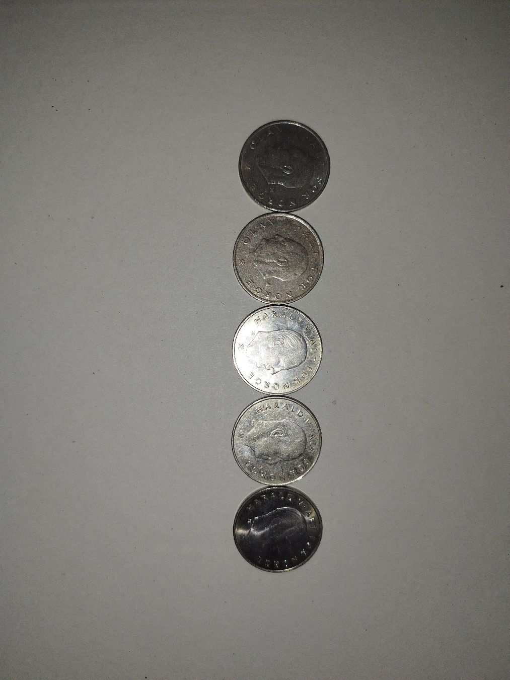 Tutti le monete: 5x Norwegen 1 Krone Münzen – Usato da Walkringen venduto da ani_6bgd 3
