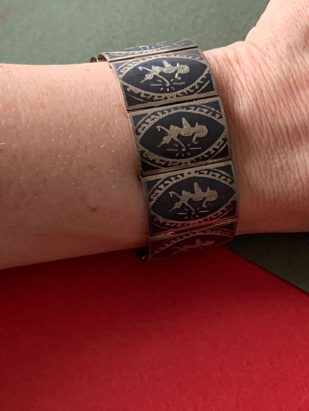 Bracciali & Braccialetti: Silberarmband Indonesisch SCHWARZ – Usato da Laufen venduto da Bellebellezza 1