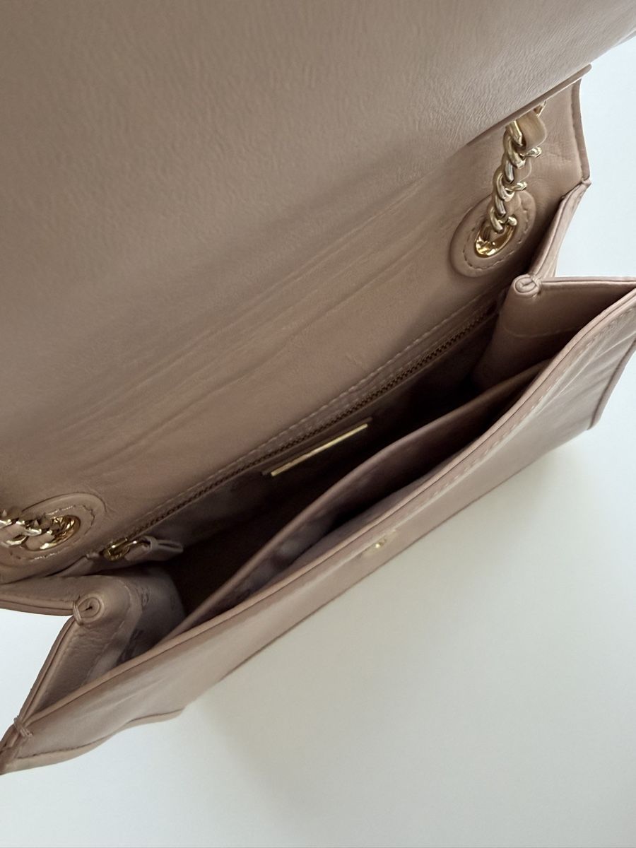 Tory Burch Sacs femmes: Hellrosa Tory Burch Handtasche – D'occasion à Zürich par annisakon 3