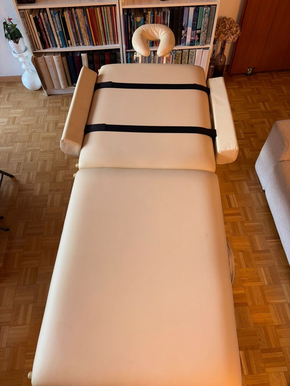 Lettini & sedie per cosmetici: Table de massage pliable (set complet) – Usato da Territet venduto da mie_259q