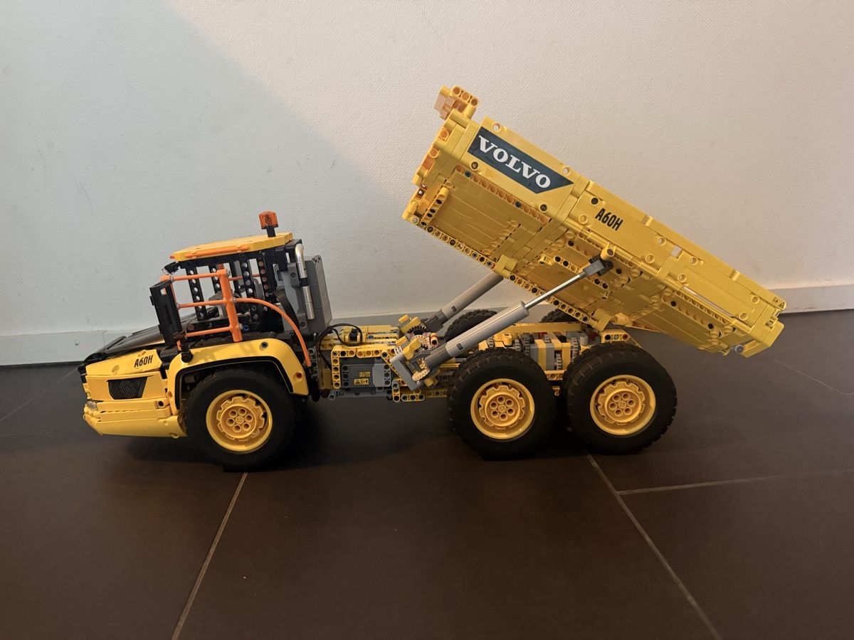 Lego Giocattoli: Lego Technic Dumper 42114 – Usato da Zürich venduto da nschulz 1