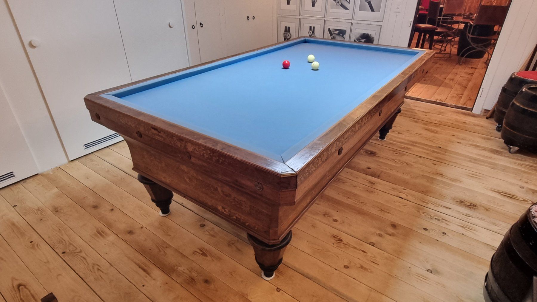 Billiardtische: Antiker Billardtisch / Karambolage Tisch Paris – Gebraucht aus Solothurn von Csw1