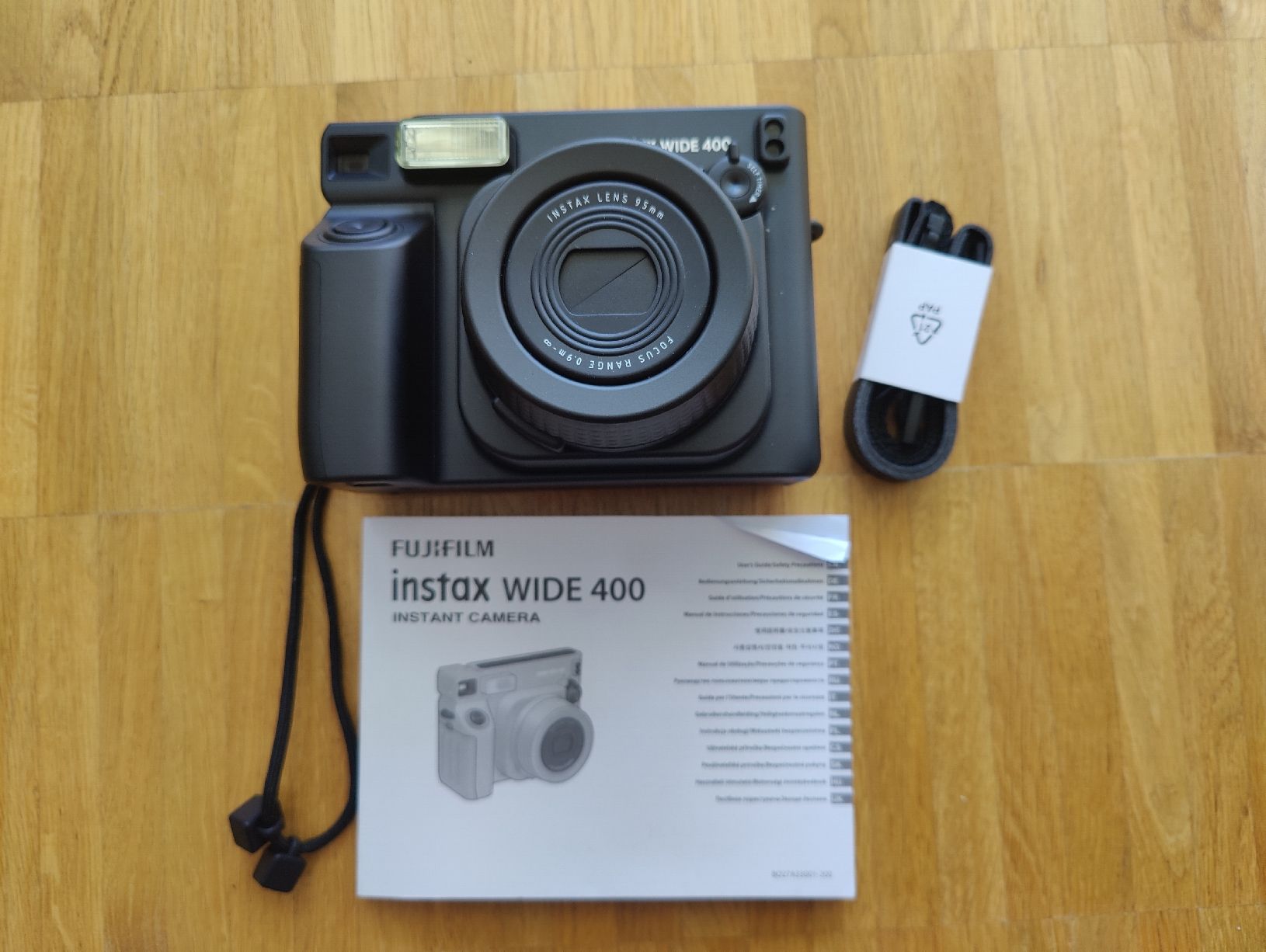Fujifilm Fotocamera: Instax Wide 400 Kamera – Nuovo (secondo la descrizione) da Widen venduto da jmerian 1