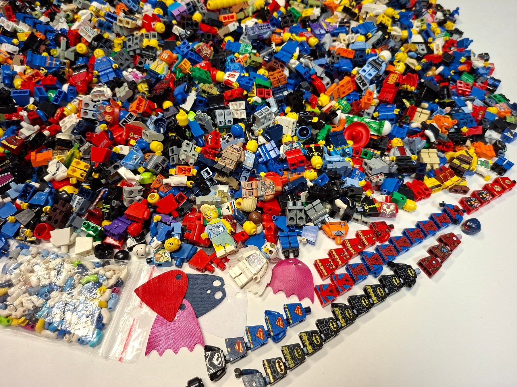 Lego Giocattoli: Lego Minifiguren 7,650 kg – Usato da Sils im Domleschg venduto da AMAG_AUDI_ZH 8