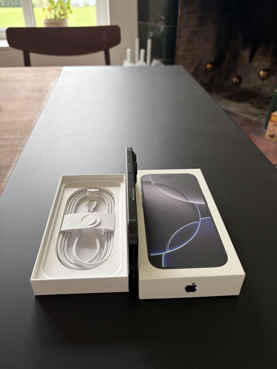 Apple Handys / Smartphones: iPhone 16 Pro 512 GB schwarz mit Apple Care+ – Gebraucht aus Arni AG von eiskoenig24 3