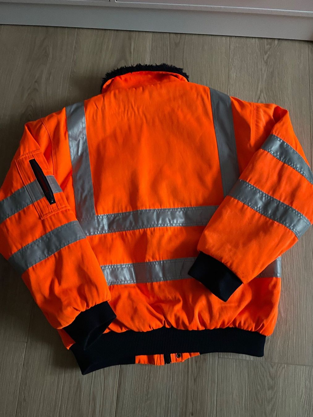 Giacche: Elysee Warnschutz - Arbeits - Winterjacke - Pilotenjacke L – Usato da Winkel venduto da Kade50 1
