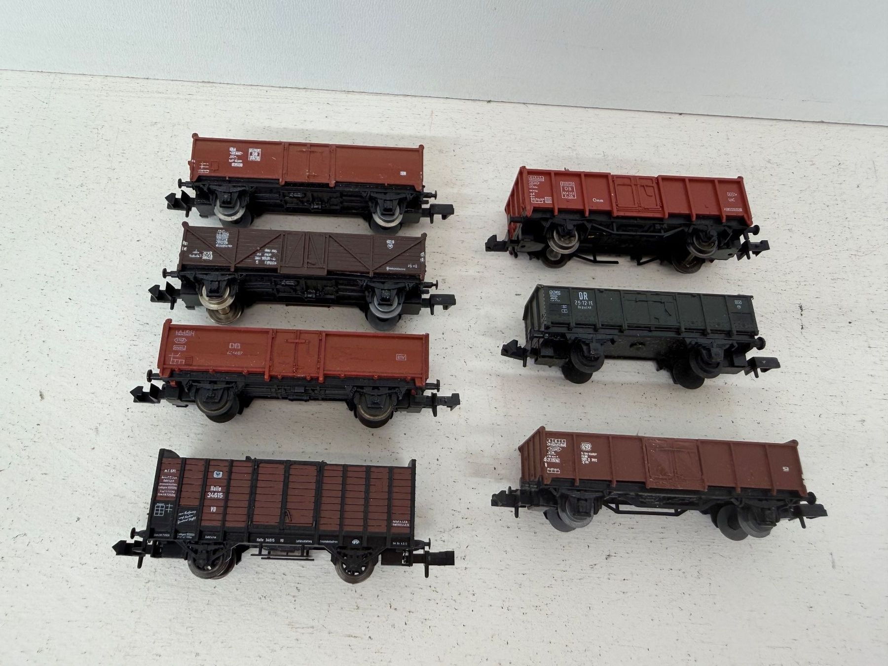 Trains électriques: Fleischmann 8205, Minitrix 13588, Piko Güterwagen – D'occasion à Büsserach par ModellbahnDepot 1