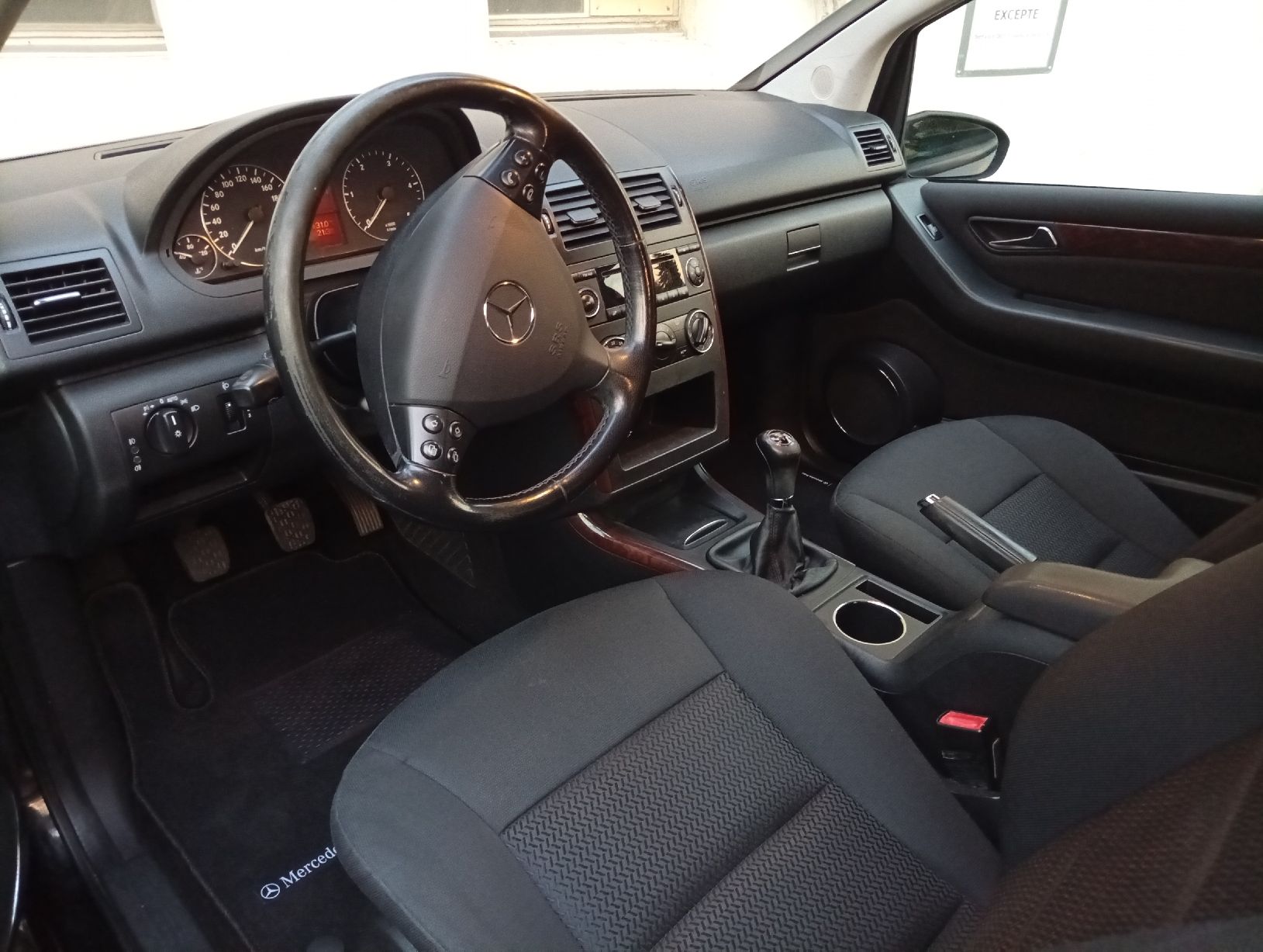 Mercedes-Benz Automobili: Mercedes Classe A 180 CDI  – Usato da Cortaillod venduto da dps_5866 2