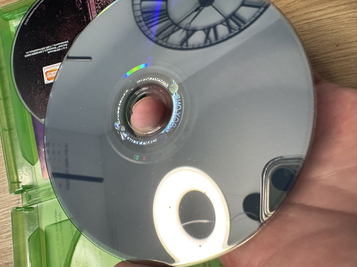 Microsoft Giochi: Xbox One Dark Souls Trilogy Spiel Disc – Usato da Biberist venduto da etesummer 3