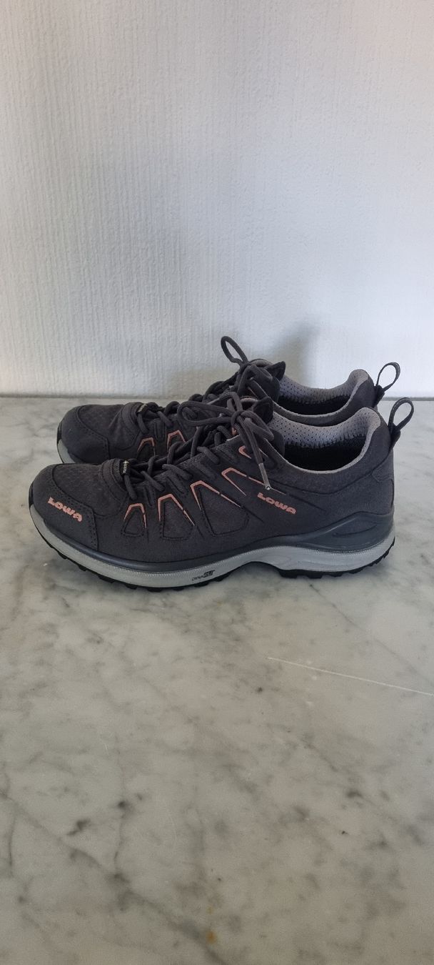 Lowa Damenschuhe: Lowa Trekkingschuh Damen – Gebraucht aus Thun von liviaa6 2
