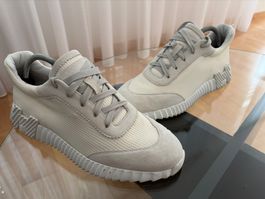 Hermes Sneaker weiss beige Gr 42 in einem sehr guten Zustand