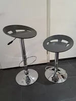 2 Tabourets de bar gris reglable etat neufs