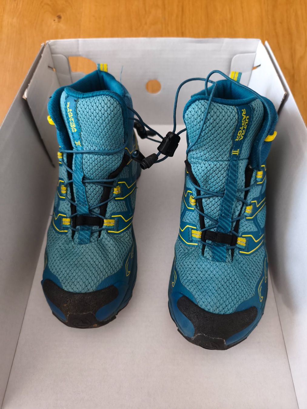 La Sportiva Scarpe per ragazzi: Trekking schuhe la Sportiva – Usato da Sorengo venduto da Te_da