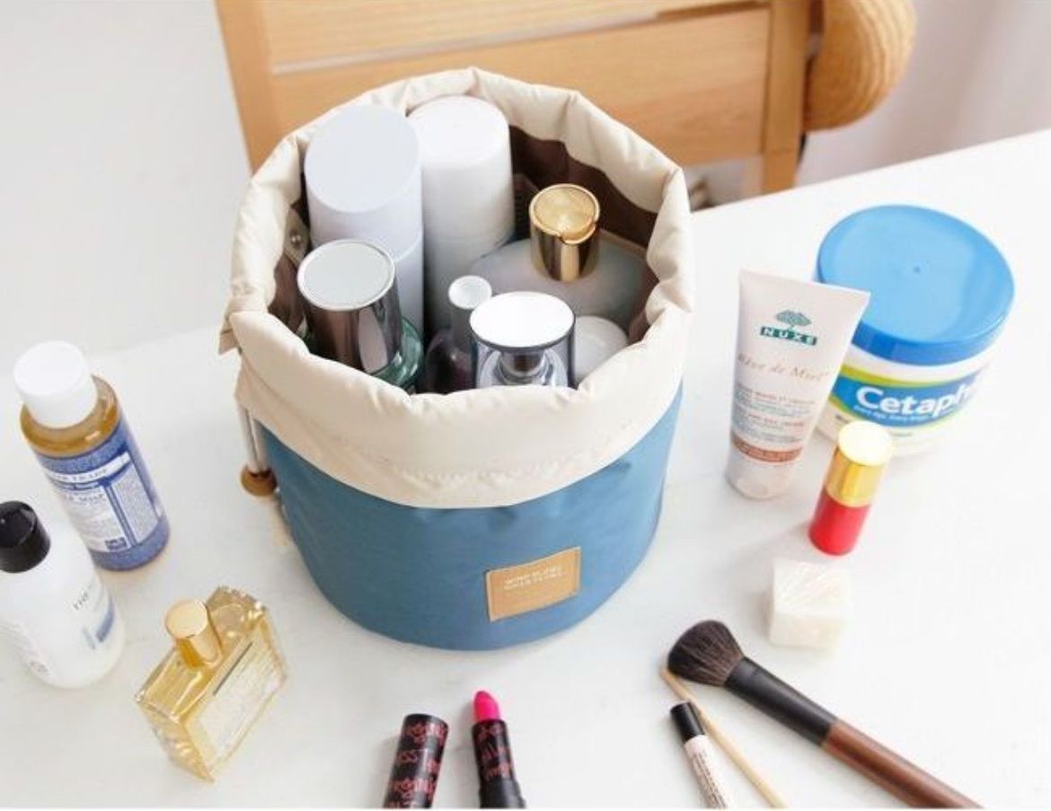 Kosmetikkoffer: Reise Kosmetiktasche in Blau - Evorest Bag – Gebraucht aus Rheineck von cha_p9qy 6