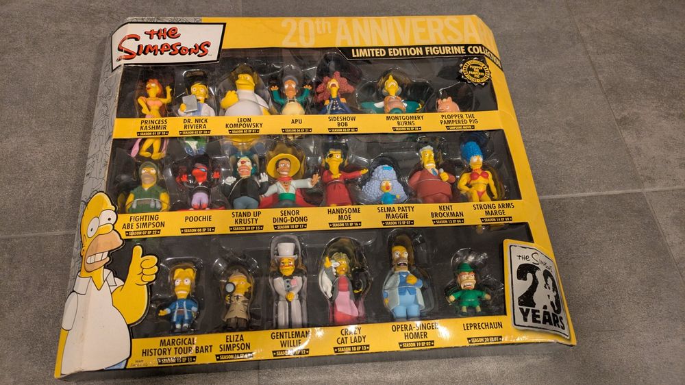 The Simpsons - Limited édition figurine collection-20th anni (D ...