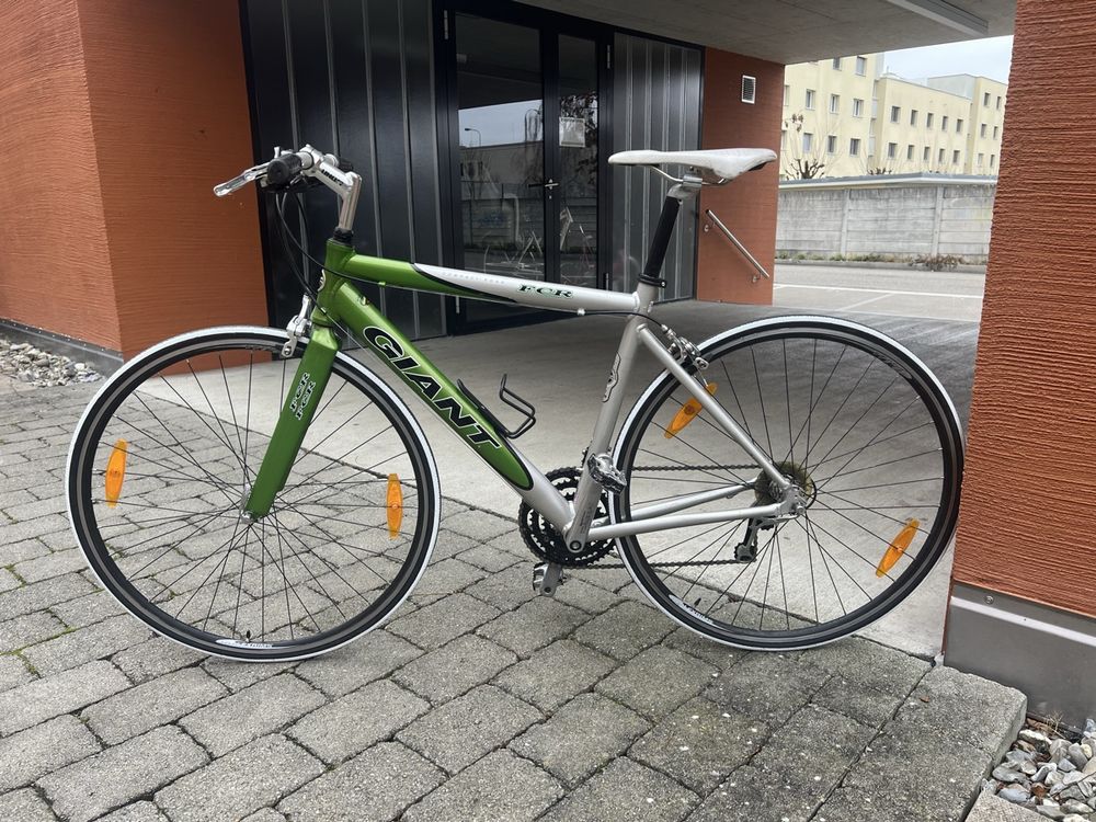 Bike Giant FCR ausgezeichneter Zustand 2