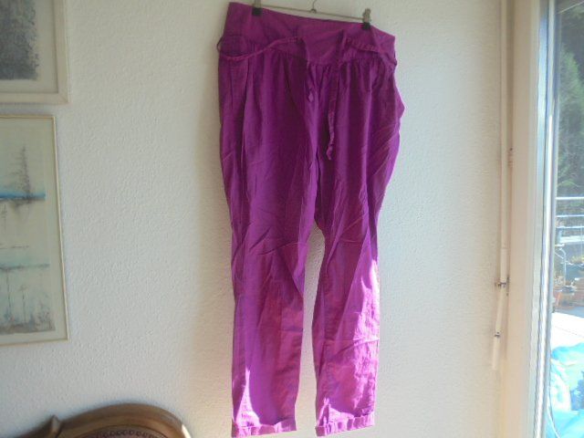 H&M Hosen: Haremshose Pink, Gr. 42, Baumwolle, H&M – Defekt aus Hinwil von Glasperlen 1