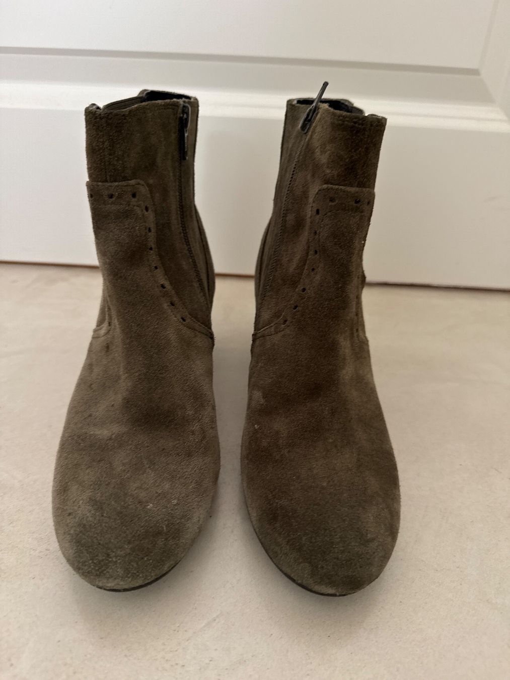 Promod Scarpe da donna: Belles bottines vertes kaki en daim – Usato da giffers venduto da sev_c9x9 1