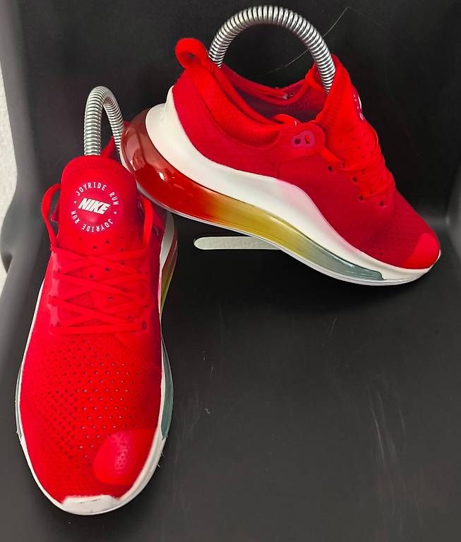 Scarpe da donna: Nike Joyride Run Flyknit  Rot. Gr. 37.5  – Usato da Pully venduto da vir_58dk