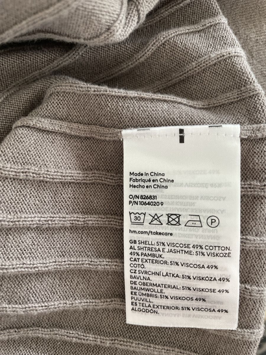 H&M Polos: Kurzarmpolo von H&M, Grösse M – D'occasion à Hägendorf par fufj11 3