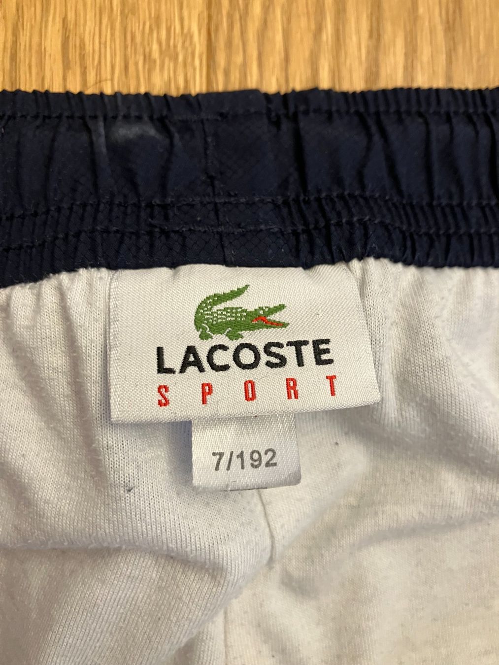 Pantaloni: Lacoste Trainer Hosen – Usato da Bern venduto da Vidar1 2