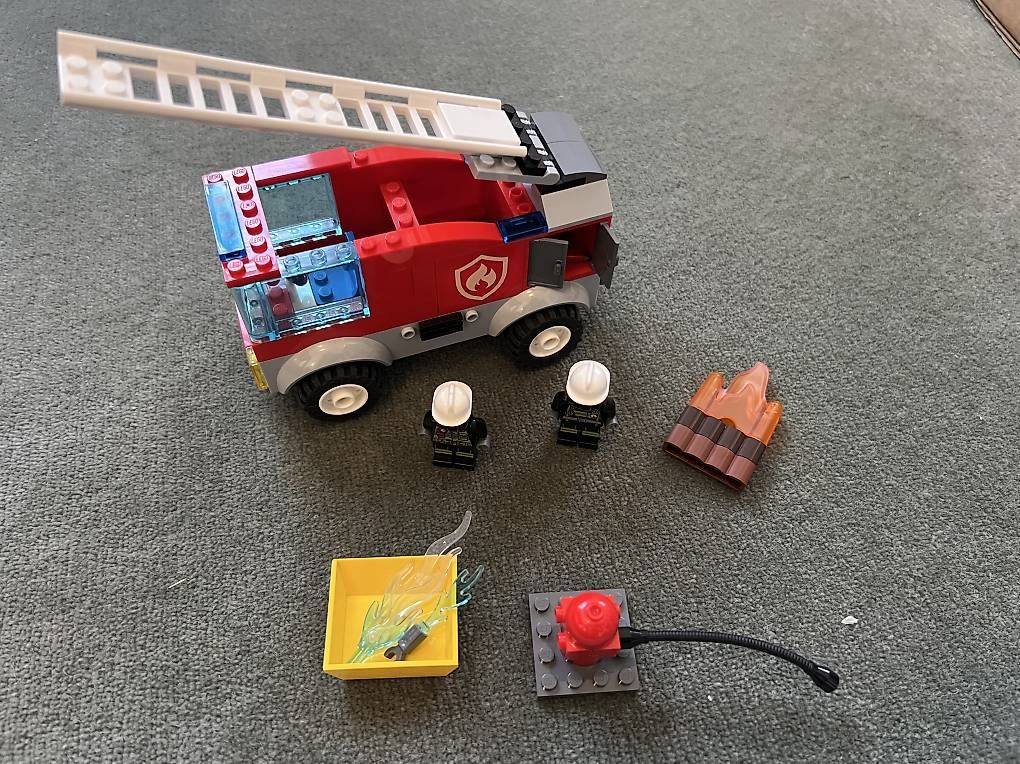 Giocattoli: Lego City 60280 – Usato da Zürich venduto da Voerny 1