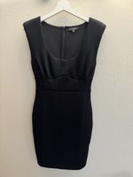 Robe noire Guess taille S