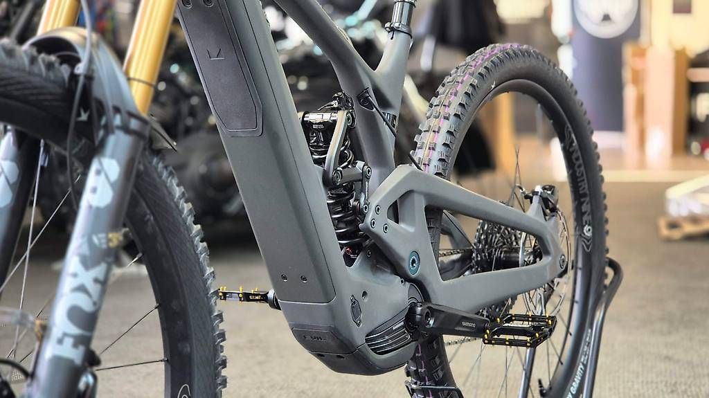 Biciclette: Evil Epocalypse E-MTB | 170mm vo 166mm hi | EP801 – Usato da Eggenwil venduto da starsandchrome 5