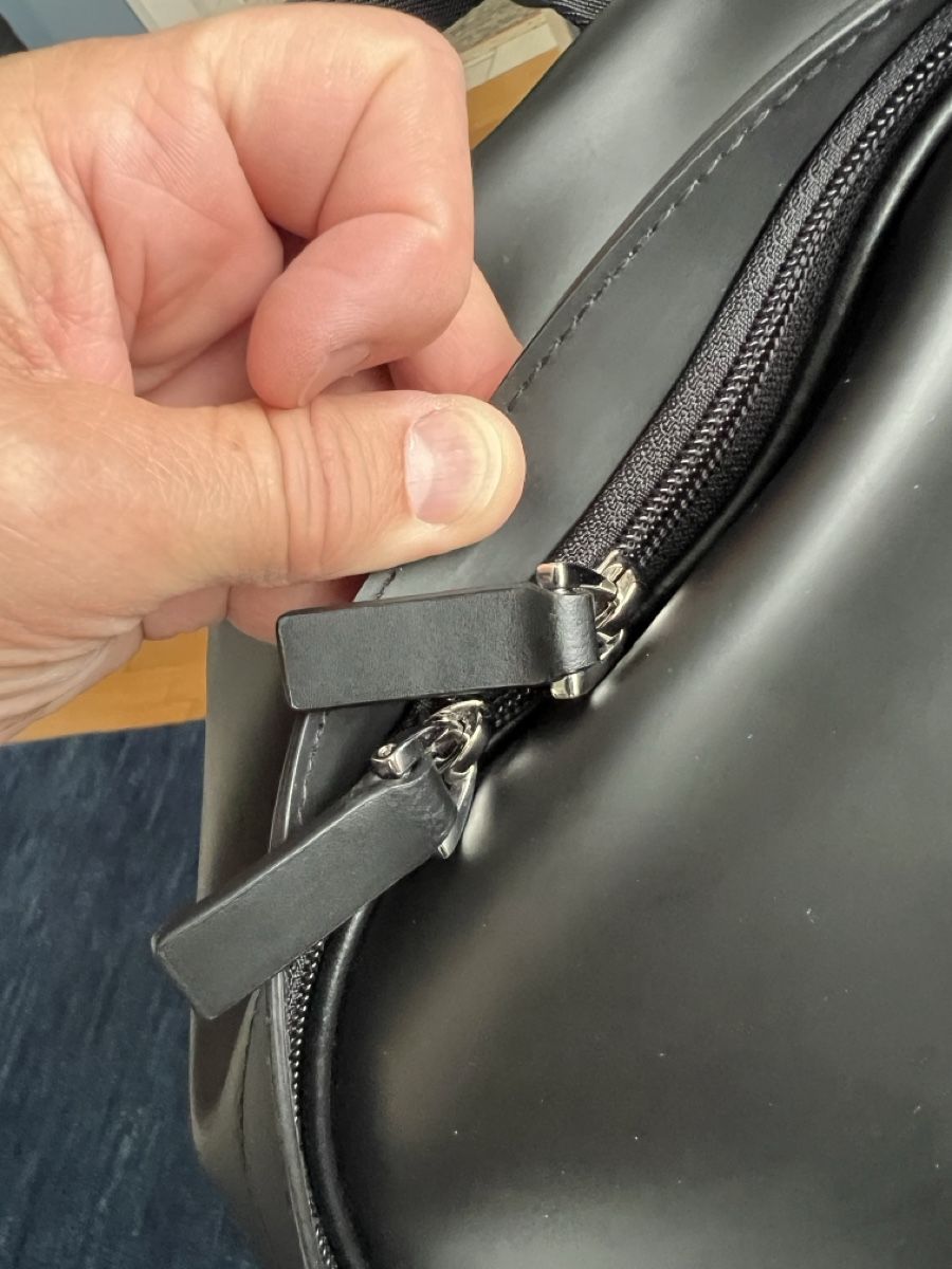 Bally Rucksäcke: BALLY Herrenrucksack schwarz neuwertig – Neu (gemäss Beschreibung) aus Füllinsdorf von Maric0 6
