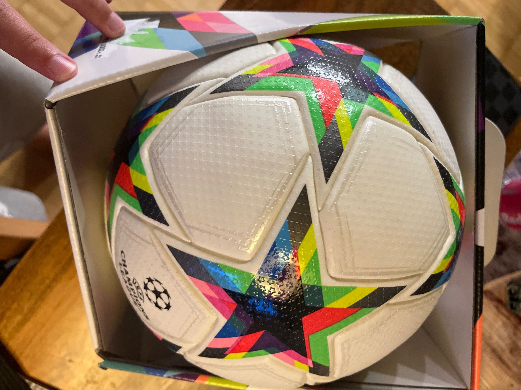Adidas Ballons: fussbal champions leage 22/23 orginal – Neuf avec emballage d'origine à Wald ZH par L46 3