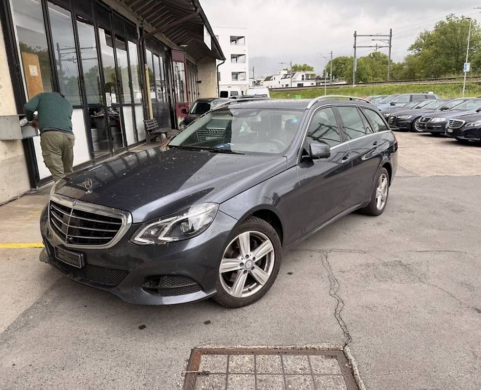Automobili: Mercedes E350 Diesel Bluetec 4 Motion  – Usato da St. Gallenkappel venduto da inf_bc2j