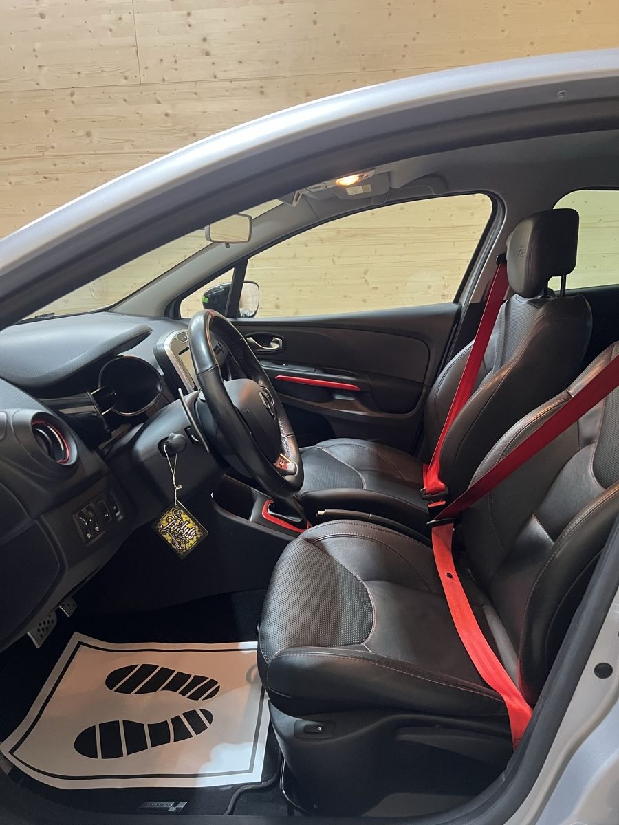 Renault Automobili: Renault Clio RS Automat 2016 – Usato da Thayngen venduto da Kevin1505 4